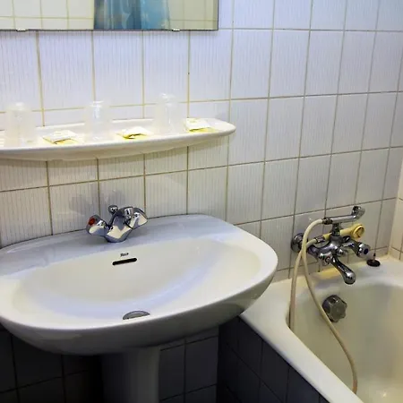 Otel Croix Des Nordistes Lourdes