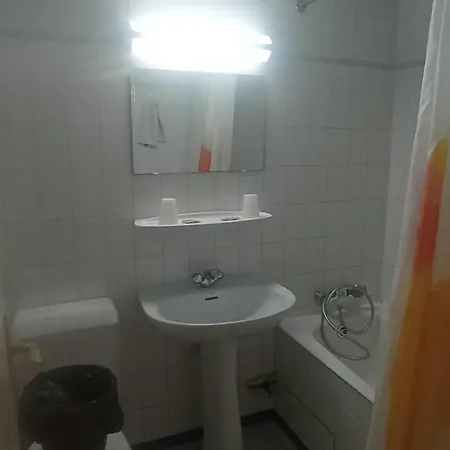 Croix Des Nordistes Hotel Lourdes
