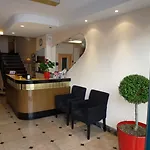 Hotel Hotel Croix Des Nordistes 2*
