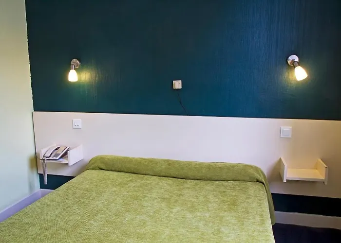 Croix Des Nordistes Hotel Lourdes